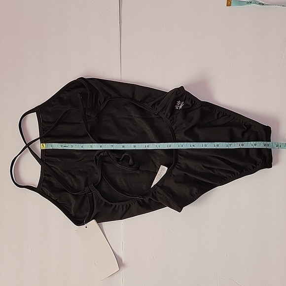 EQ Women's Barcelona One Piece Open Back Swimsuit/30. - Picture 6 of 10